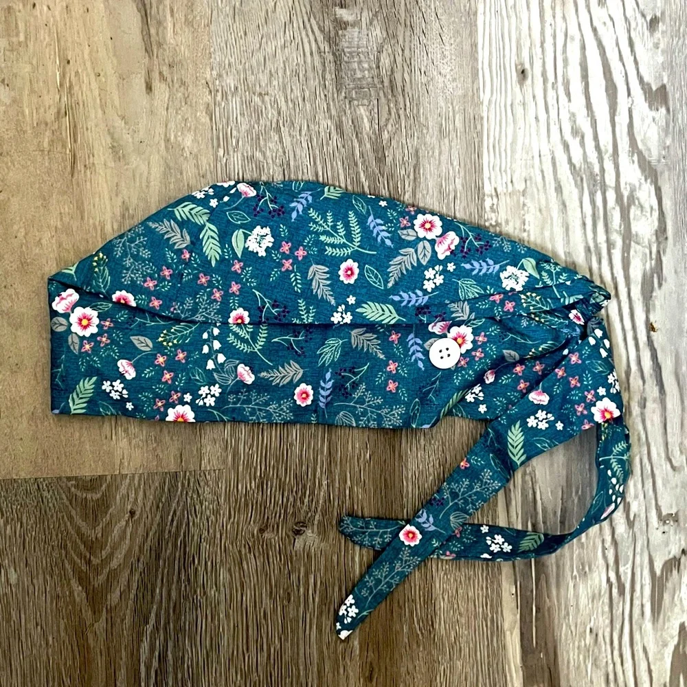 Flower Scrub Cap - Picture 1 of 2